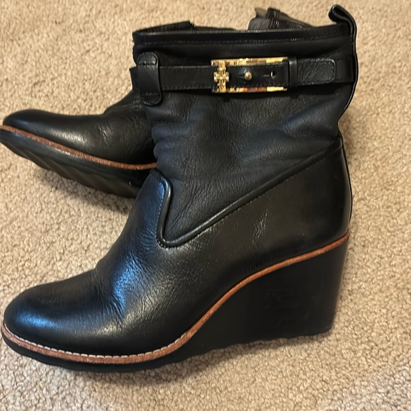 Tory Burch Black wedge booties size 6 - Picture 1 of 5